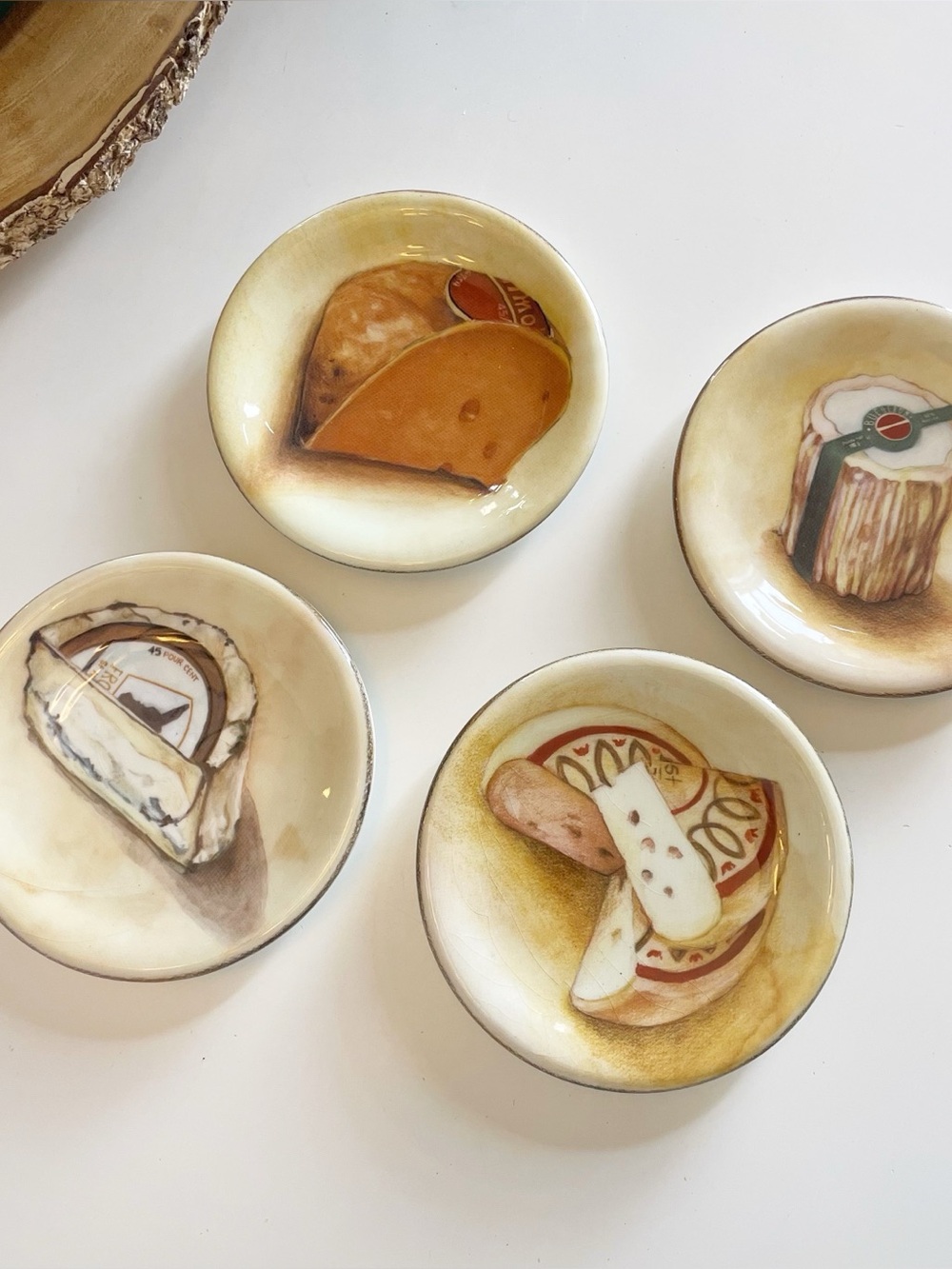 Williams Sonoma Set Of 4 Fromage Cheese Appetizer Plates